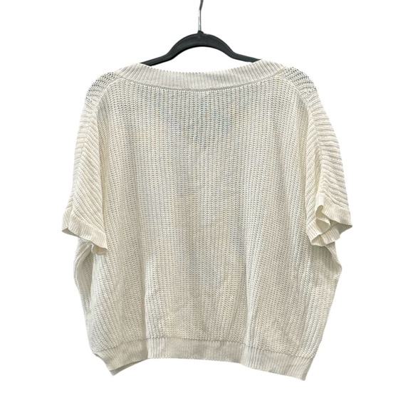 Crochet Flower Knit Sweater By Bibi XL White Short Sleeve Lightweight V-Neck Pul - Picture 2 of 4